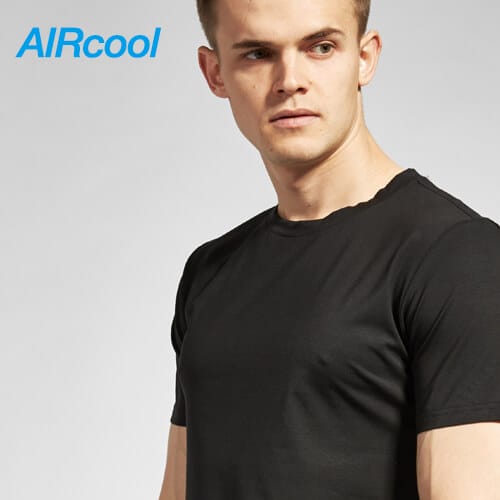 Ari cool black T-shirt