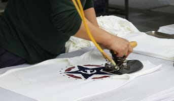 Ironing For Clothing (T-shirt)